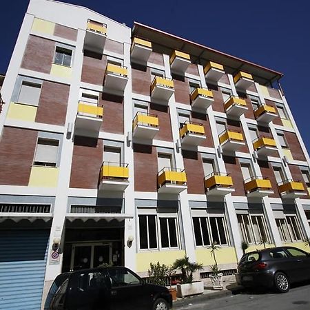 George Hotel Barcellona-Pozzo di Gotto Dış mekan fotoğraf