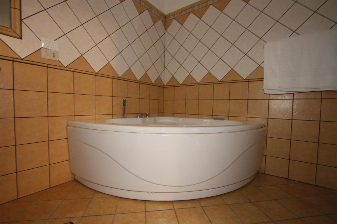 George Hotel Barcellona-Pozzo di Gotto Dış mekan fotoğraf